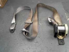 Ceinture avant gauche