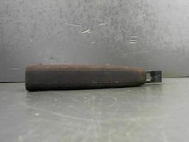 Poignee porte avant droit