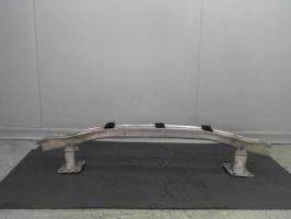 Renfort pare choc avant (traverse)