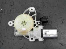 Moteur leve vitre avant droit