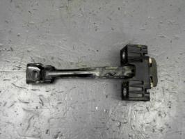 Tirant de porte avant droit