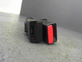 Attache ceinture arriere gauche