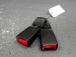 Attache ceinture arriere gauche