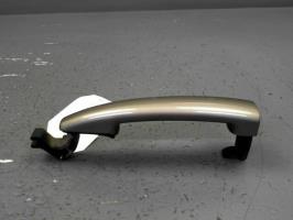 Poignee porte avant droit