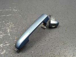 Poignee porte avant gauche