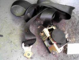 Ceinture arriere droit