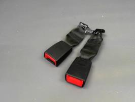 Attache ceinture arriere gauche