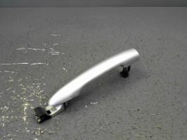 Poignee porte arriere droit