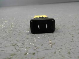 Interrupteur de leve vitre avant droit