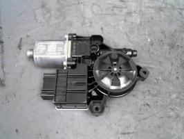 Moteur leve vitre avant gauche
