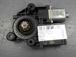 Moteur leve vitre arriere gauche