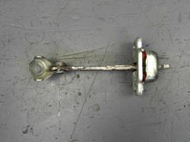 Tirant de porte avant droit