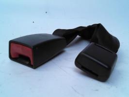 Attache ceinture arriere droit