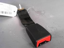 Attache ceinture arriere droit