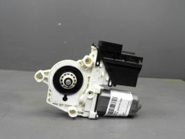 Moteur leve vitre arriere droit