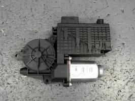 Moteur leve vitre avant gauche