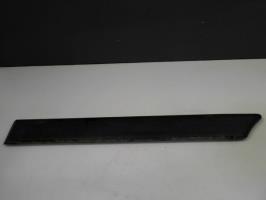 Baguette de porte arriere gauche 