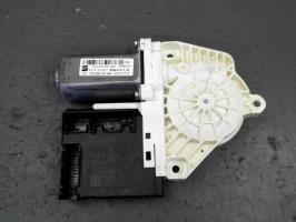 Moteur leve vitre avant gauche