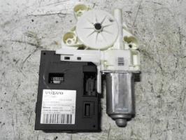 Moteur leve vitre avant droit