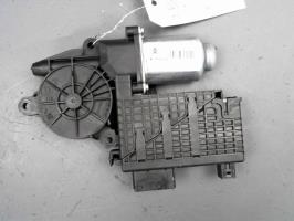Moteur leve vitre avant droit