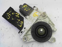 Moteur leve vitre avant gauche