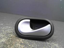 Poignee interieur arriere gauche