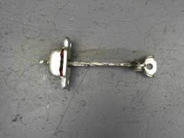 Tirant de porte avant gauche