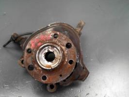 Fusee avant gauche