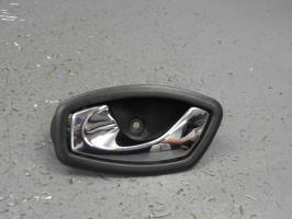 Poignee interieur arriere gauche