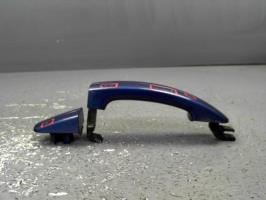 Poignee porte avant droit