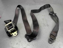 Ceinture arriere droit