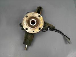 Fusee avant gauche