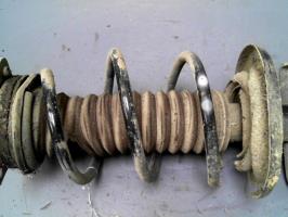 Ressort de suspension avant droit