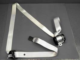 Ceinture arriere droit