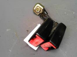 Attache ceinture arriere gauche