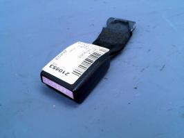 Attache ceinture arriere droit