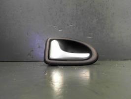 Poignee interieur avant gauche