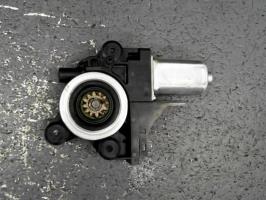 Moteur leve vitre avant gauche