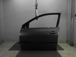 Porte avant gauche