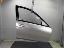 Porte avant droit