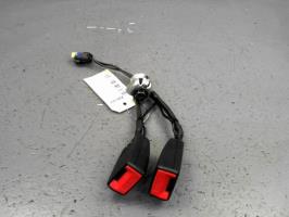 Attache ceinture arriere gauche