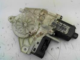 Moteur leve vitre arriere droit