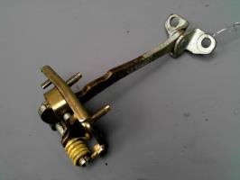 Tirant de porte avant droit