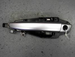 Poignee porte avant gauche