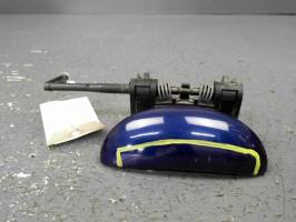 Poignee porte avant droit