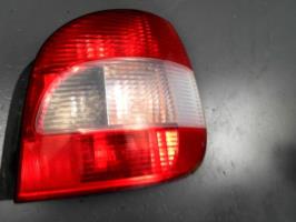 Feu arriere principal droit (feux)