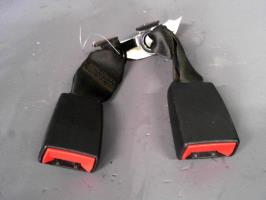 Attache ceinture arriere gauche
