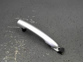 Poignee porte arriere gauche