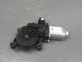 Moteur leve vitre avant droit