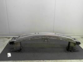 Renfort pare choc avant (traverse)